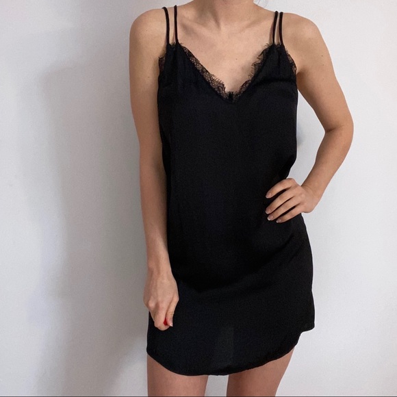 Kendall & Kylie Dresses & Skirts - Kendall & Kylie Black Slip Lace Dress